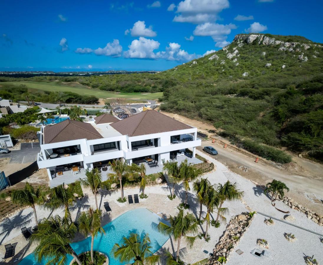 The Reef - Blue Bay Golf & Resort *