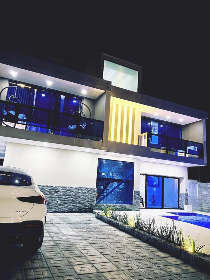 Villa Residencial Sfa