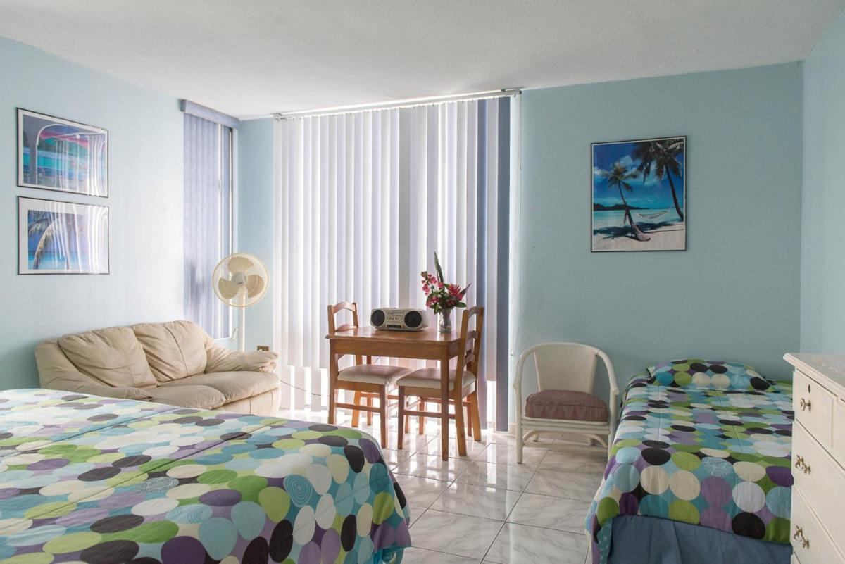 Club Apartment *