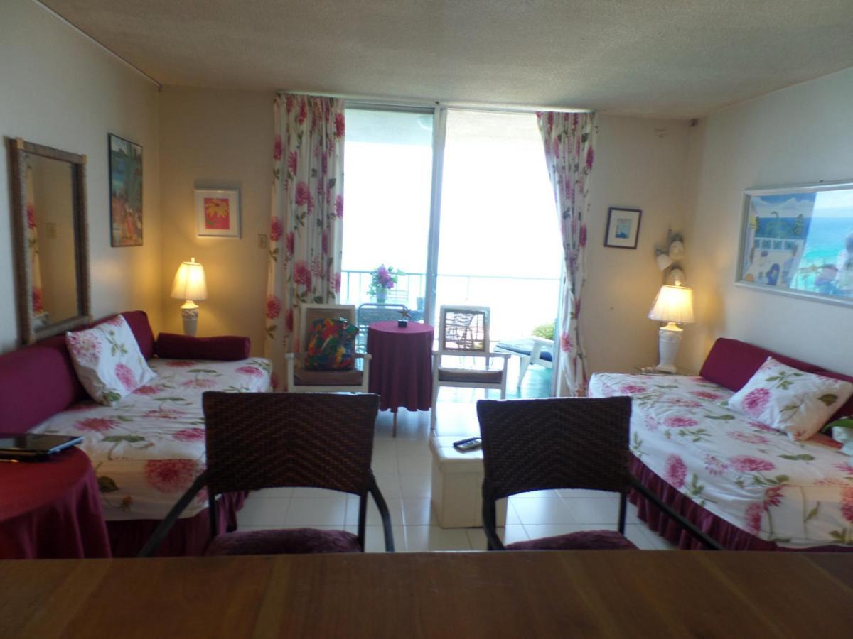 Club Apartment *