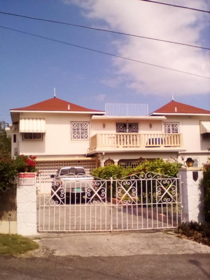 Bed & Breakfast Castlevue 5*