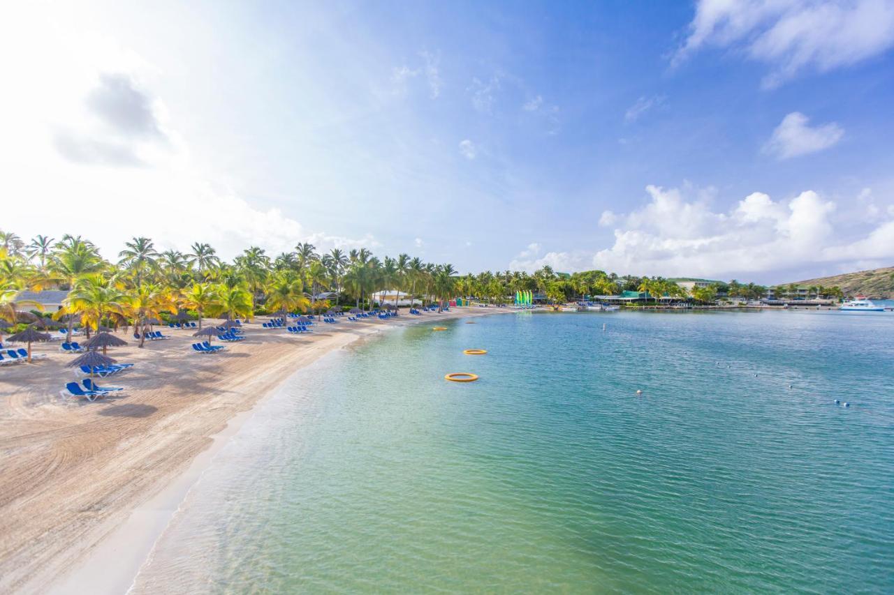 St. James's Club Resort