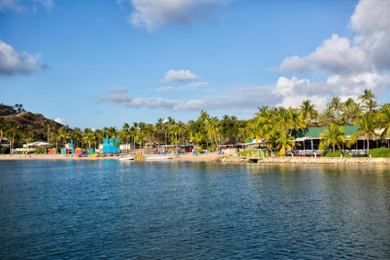 Resort St. James's Club