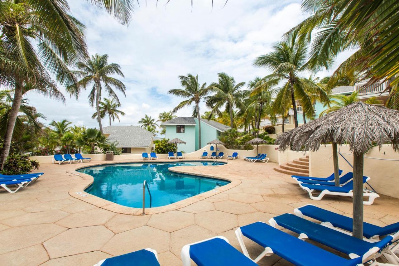 Resort St. James's Club Mamora Bay