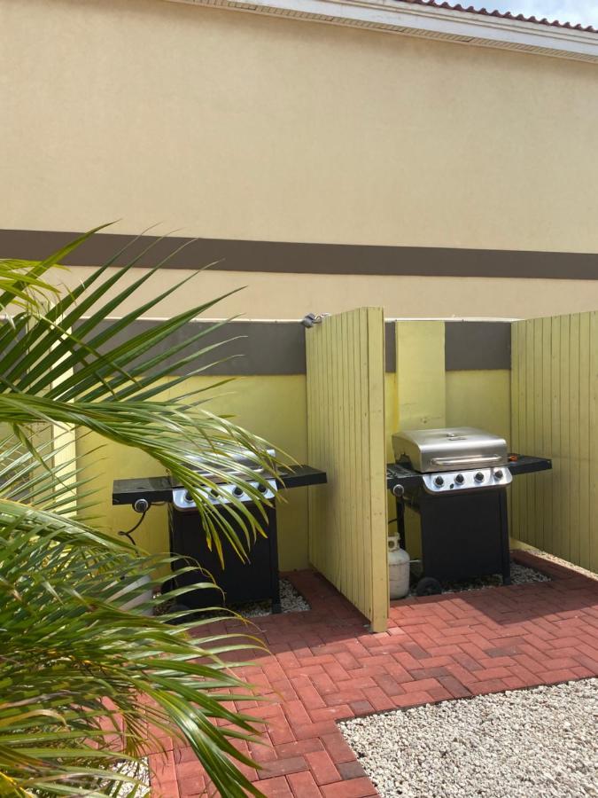 Apartment Treasures At The Pearl Eagle Palm Beach