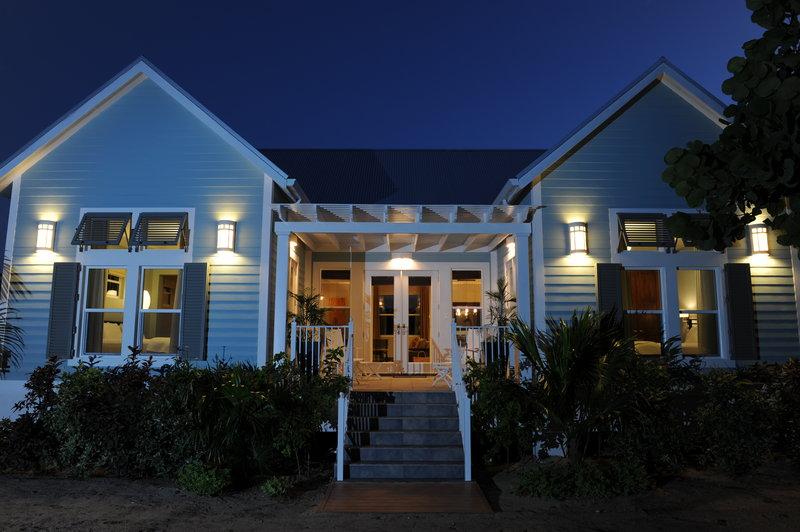 Cotton Tree Hotel West Bay