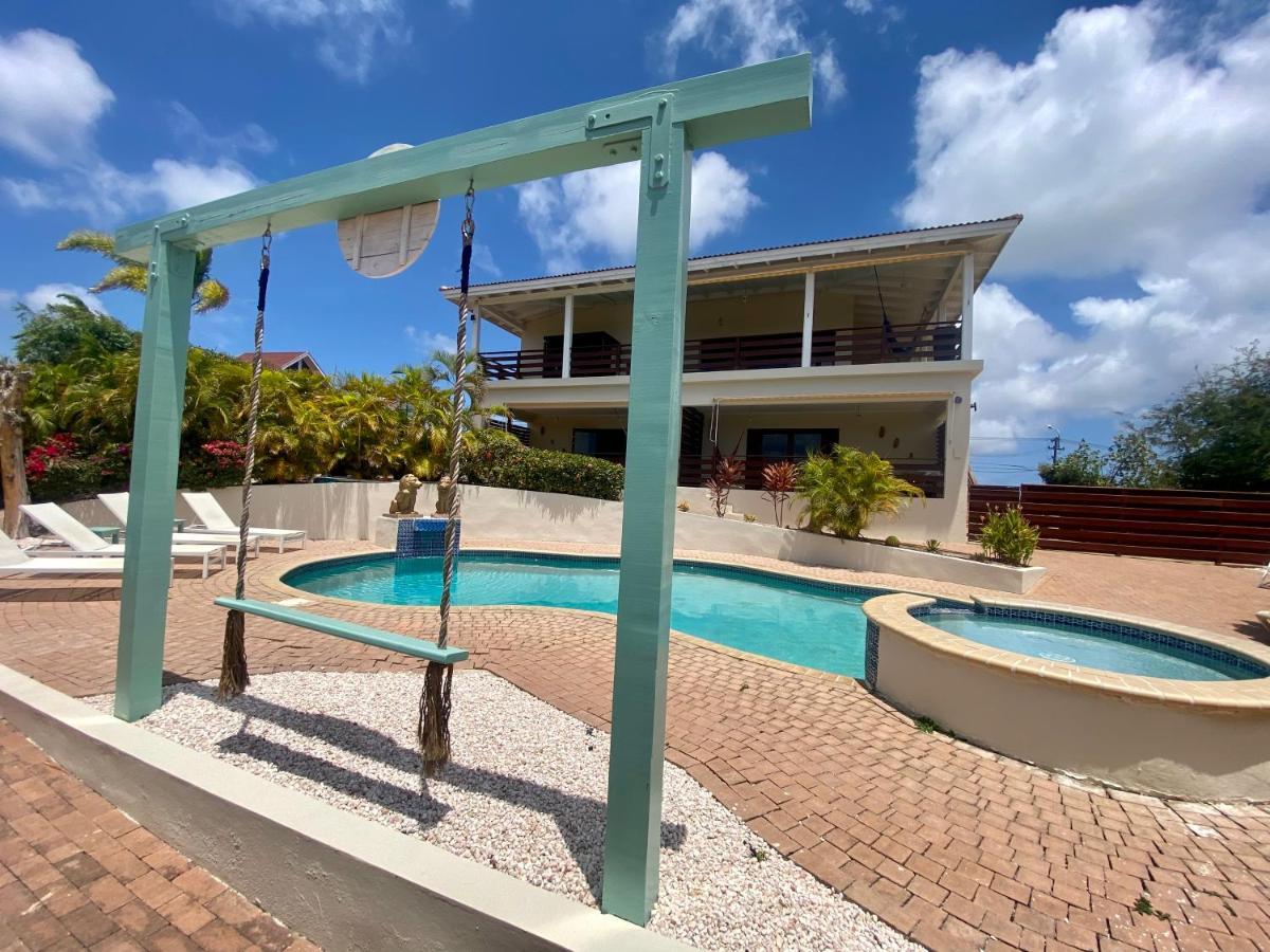 Aparthotel Sweet Curacao View