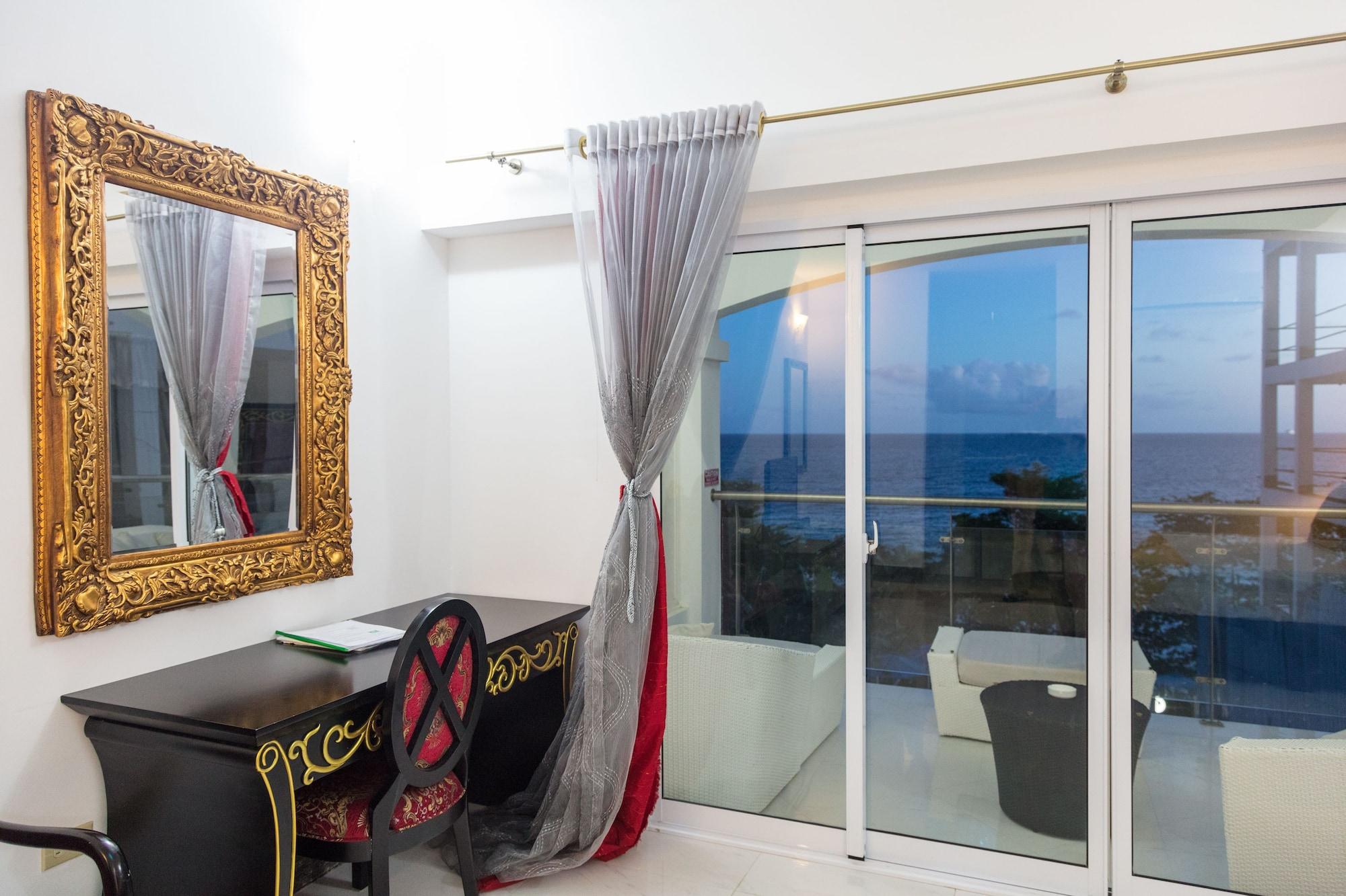 Bacolet Club Hotel 4*