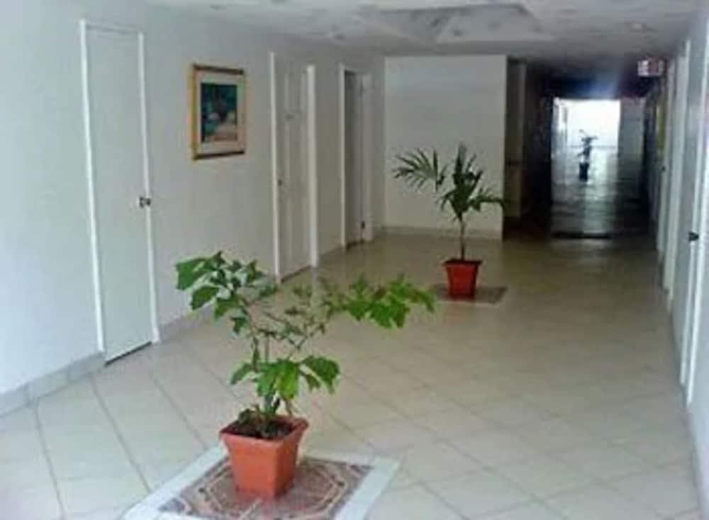 The Downtown 3* Soufrière