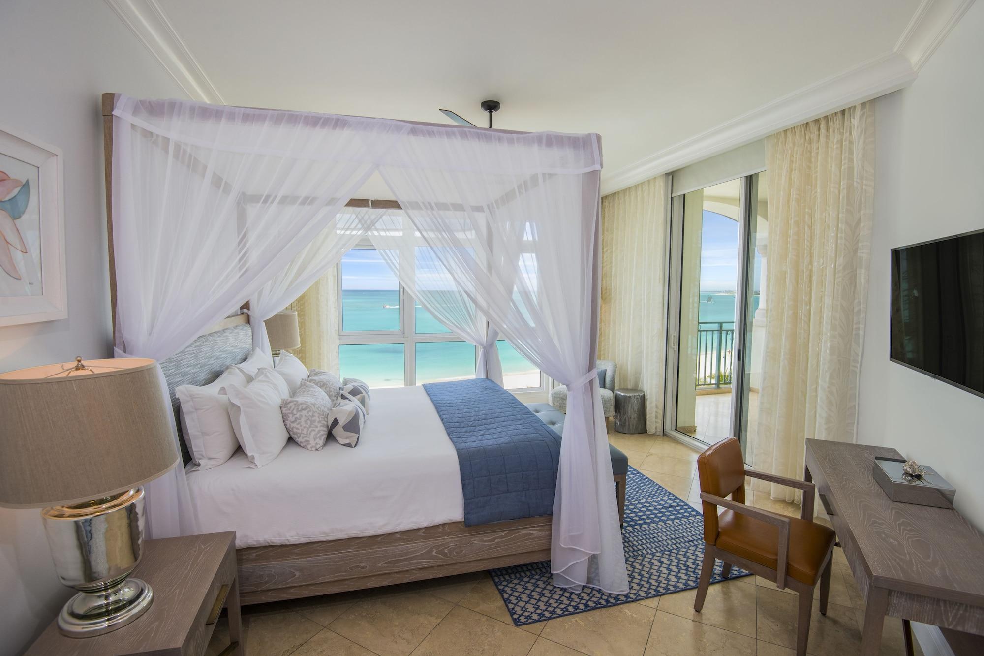 Seven Stars & 4* Grace Bay