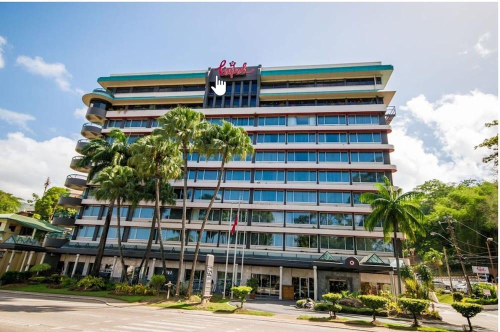 Hotel Kapok