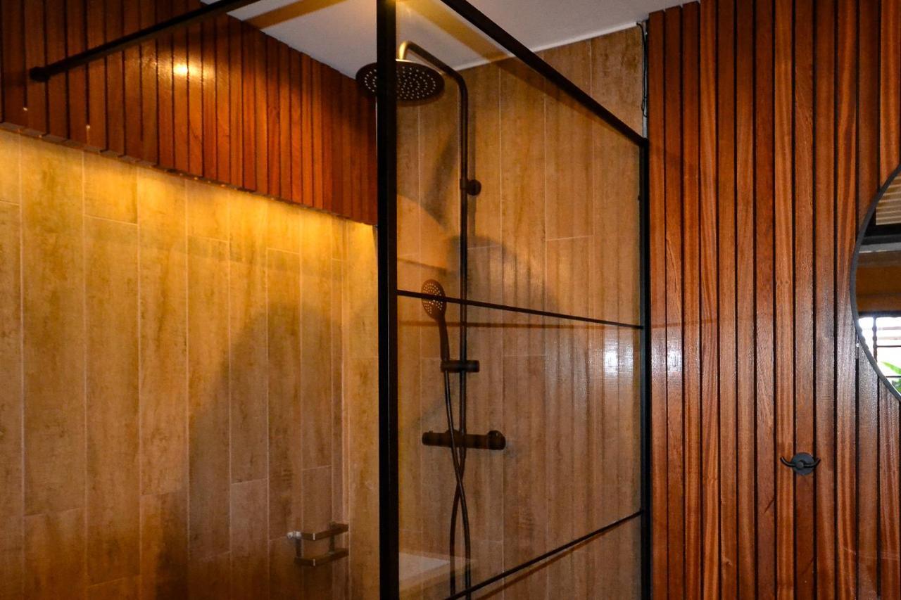 Jan Kok Lodges