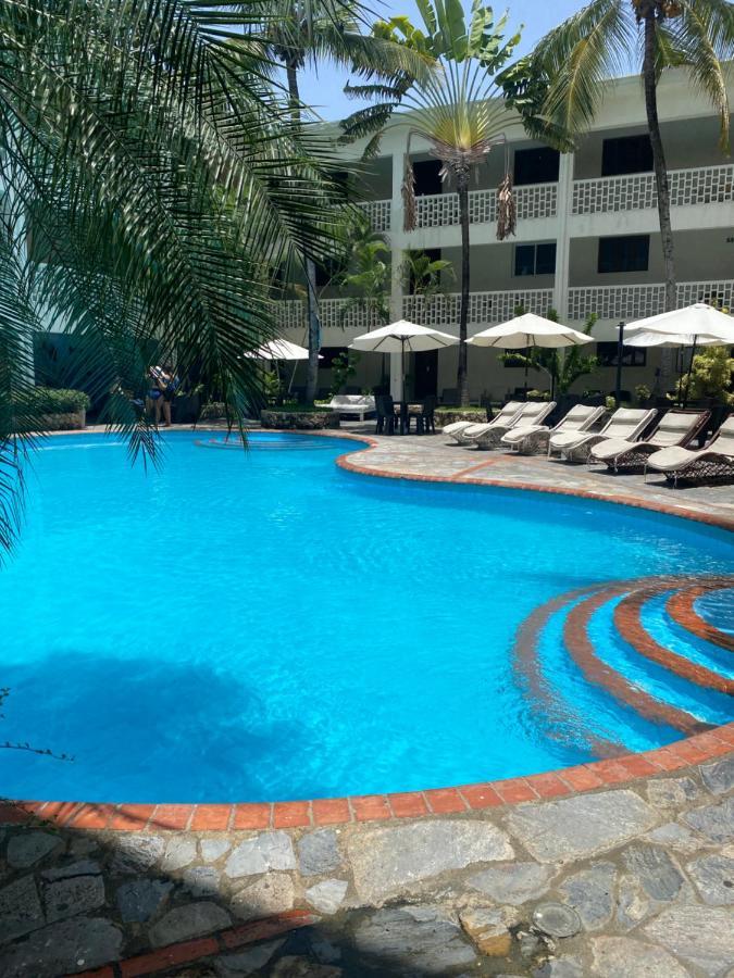 Acuarium Hotel 3*