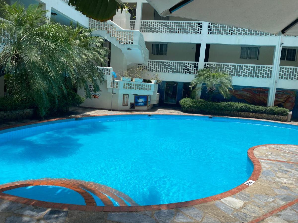 Acuarium Hotel