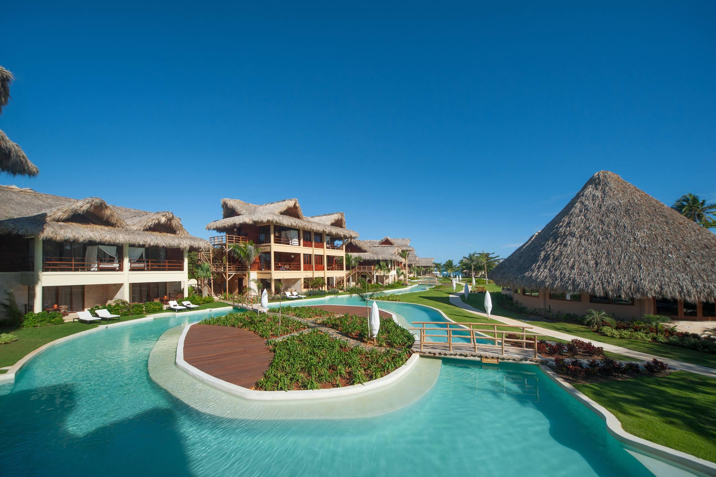Resort Zoetry Agua