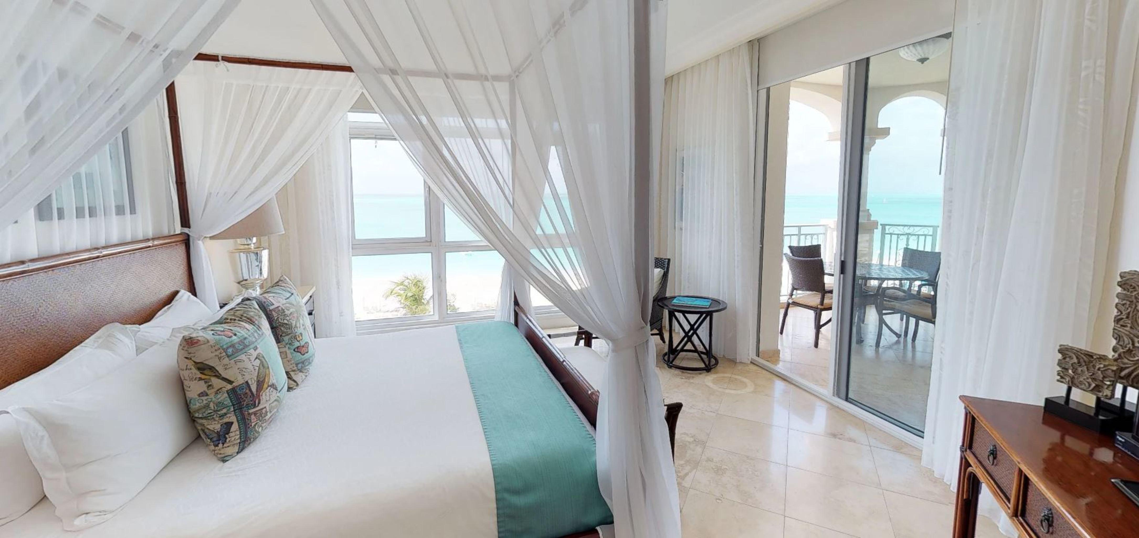Resort Seven Stars & 4*