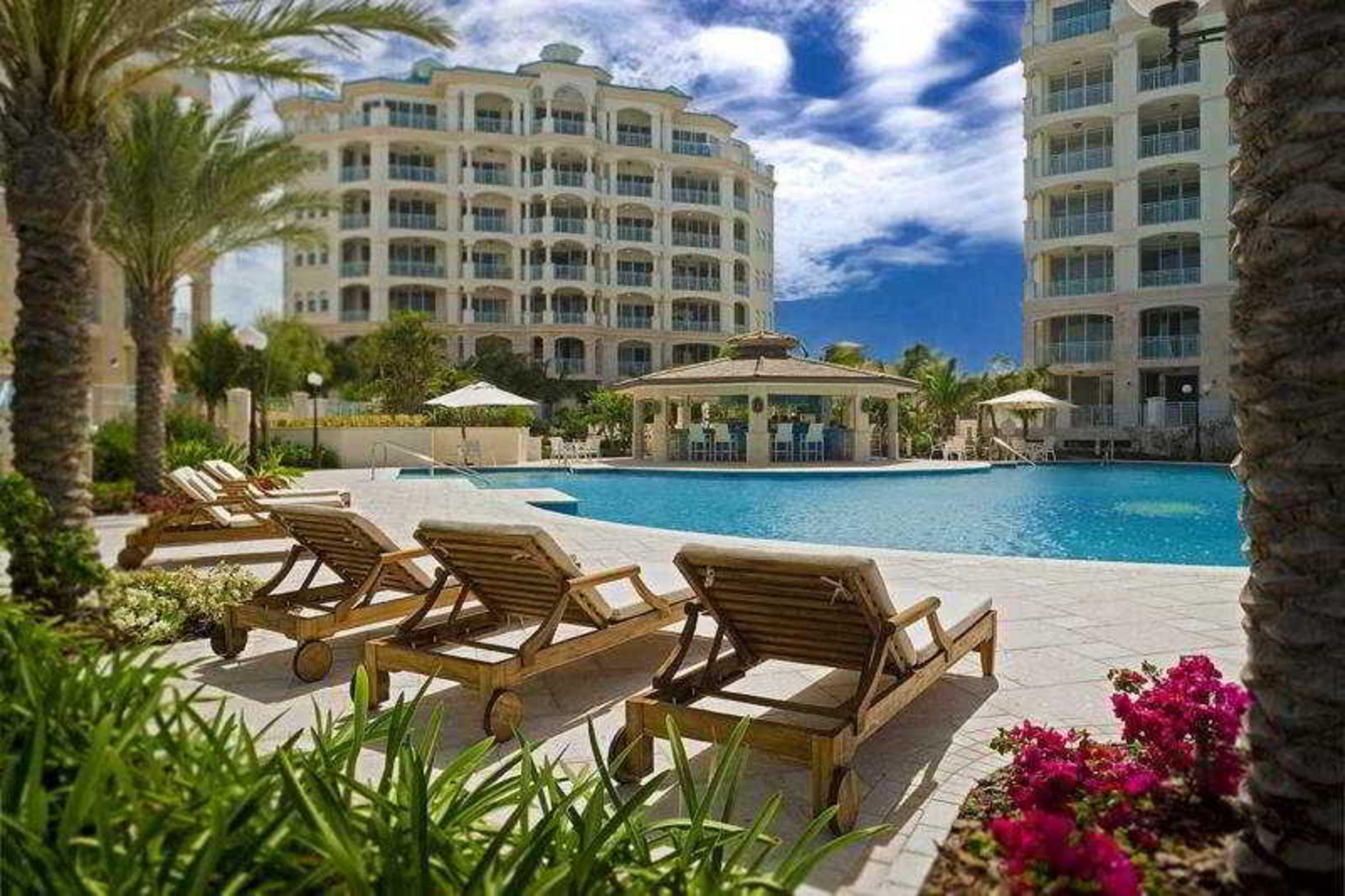 Seven Stars & Grace Bay