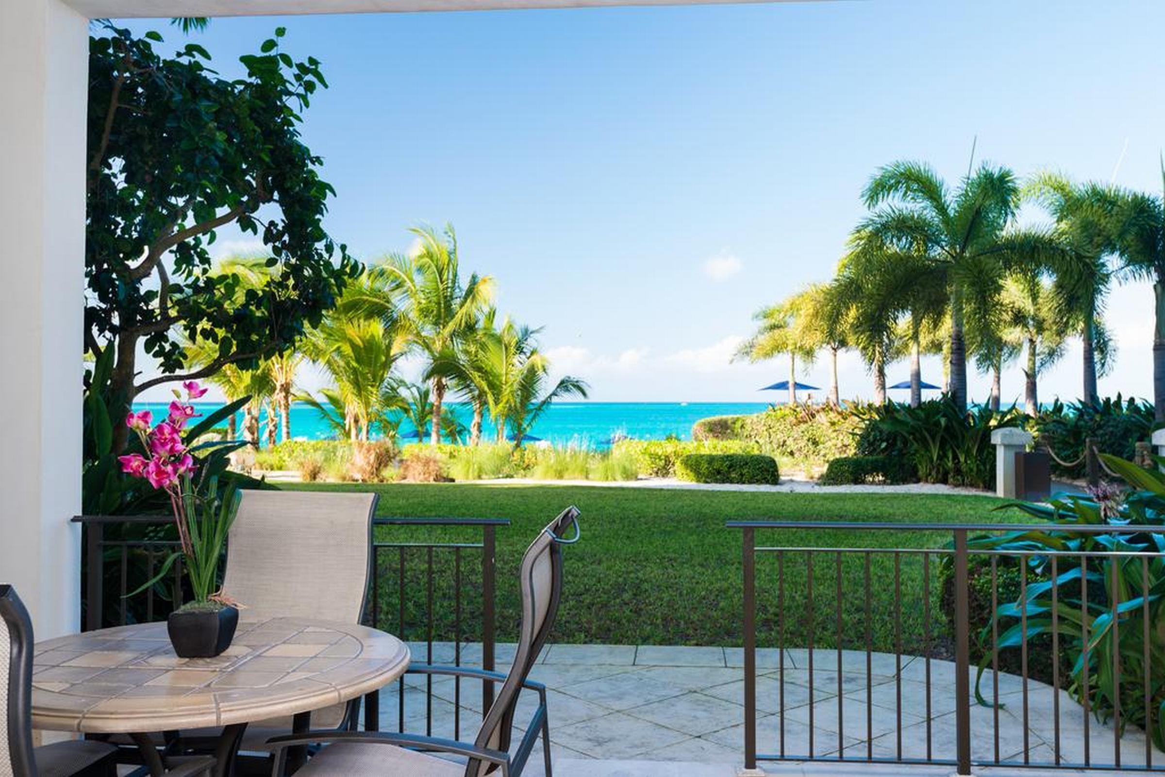 The Regent Grand Grace Bay