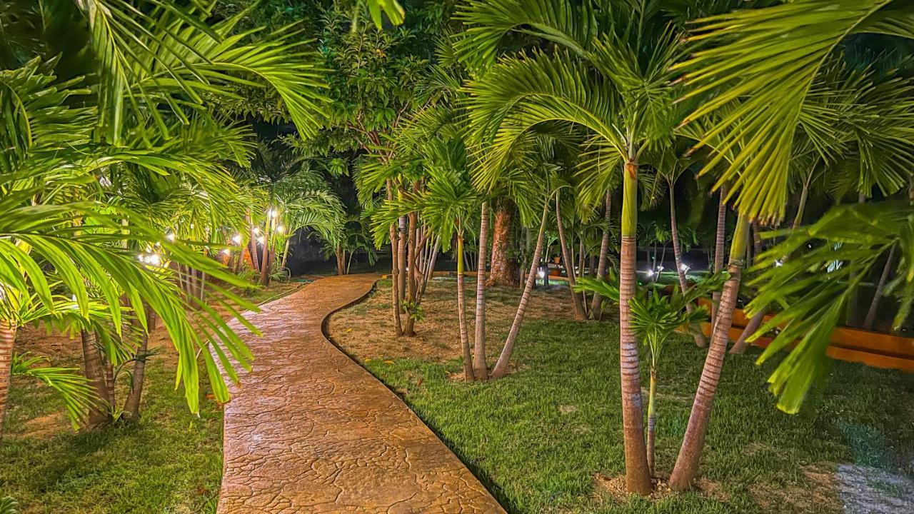 Seaside Family Oasis, King Bed, Private Pool, With Car