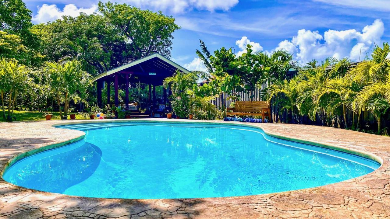 Seaside Family Oasis, King Bed, Private Pool, With Car *