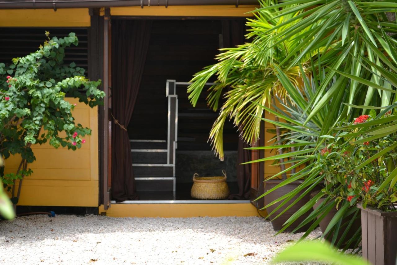 Jan Kok Lodges