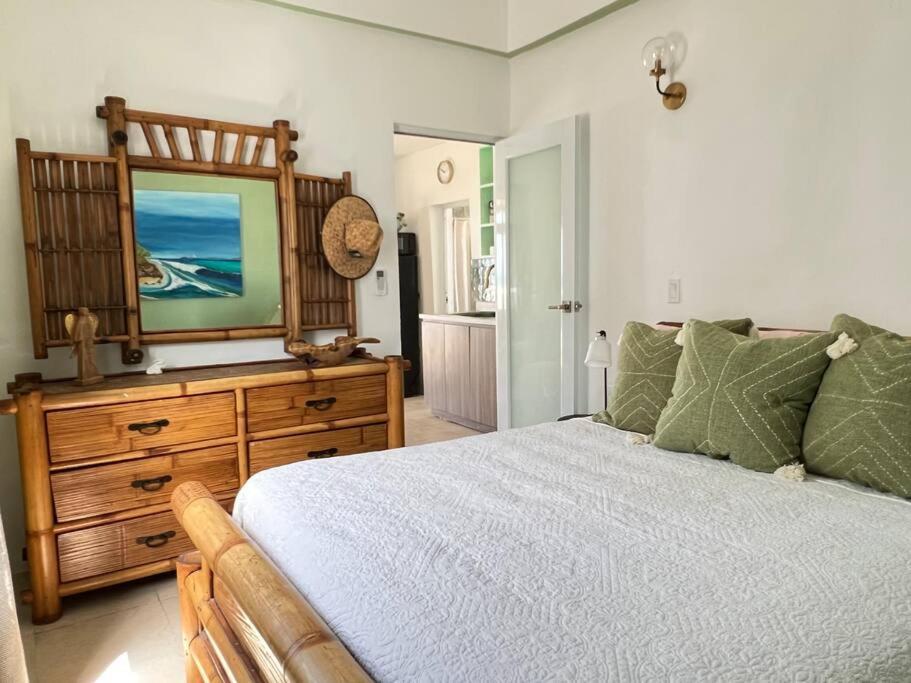 Casita Del Mar Oceanfront Romantic Retreat In Islote Arecibo