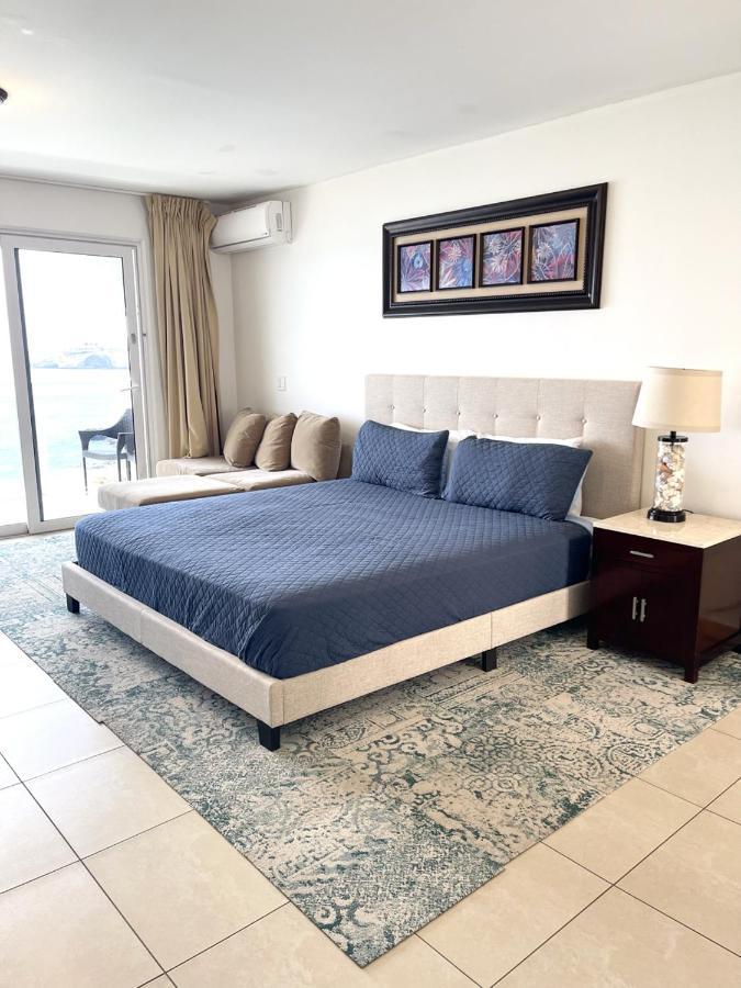 Apartment House - Grand - Oceanview