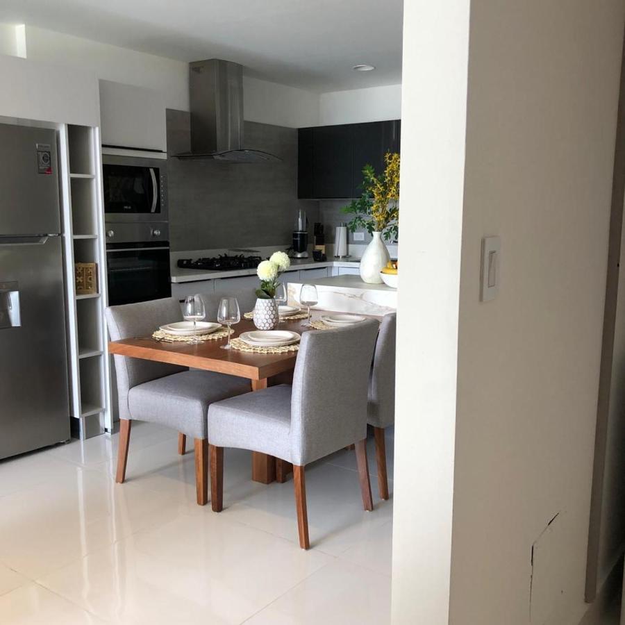 Piantini's Skylight Apartamento