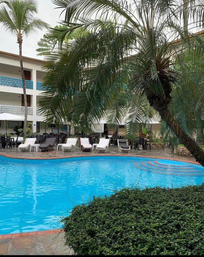 Acuarium Hotel 3*