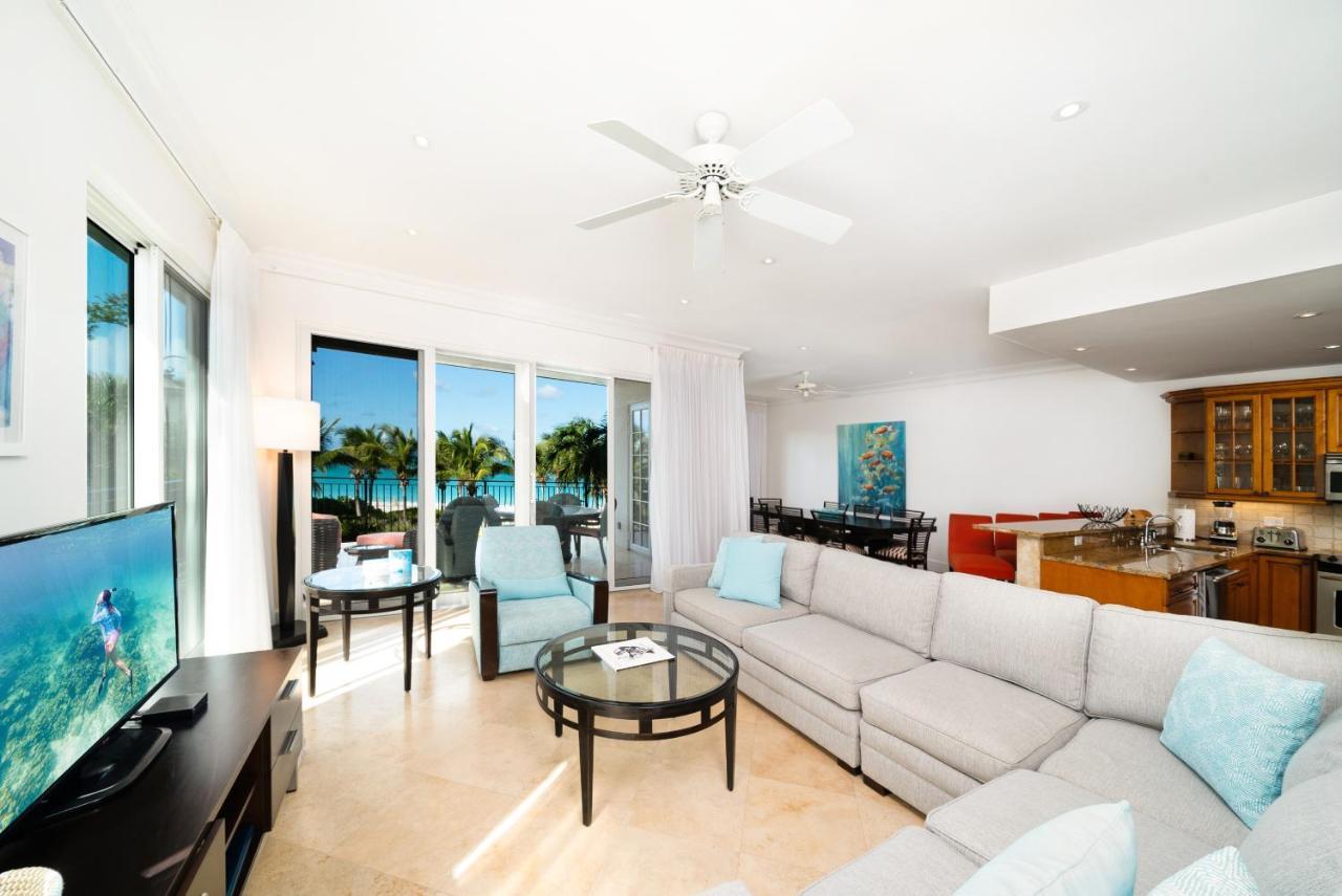 The Regent Grand Grace Bay