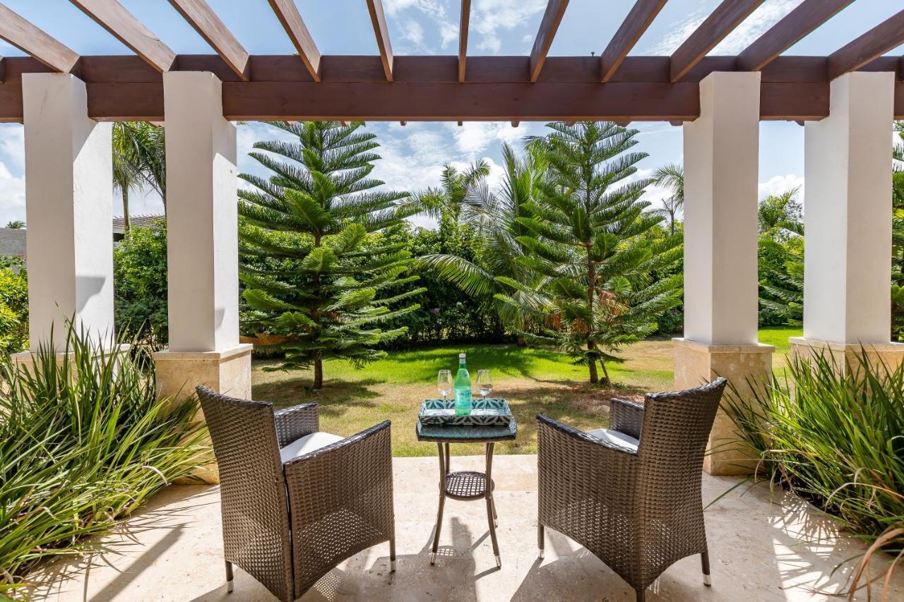 Luxury - Private Paradise At