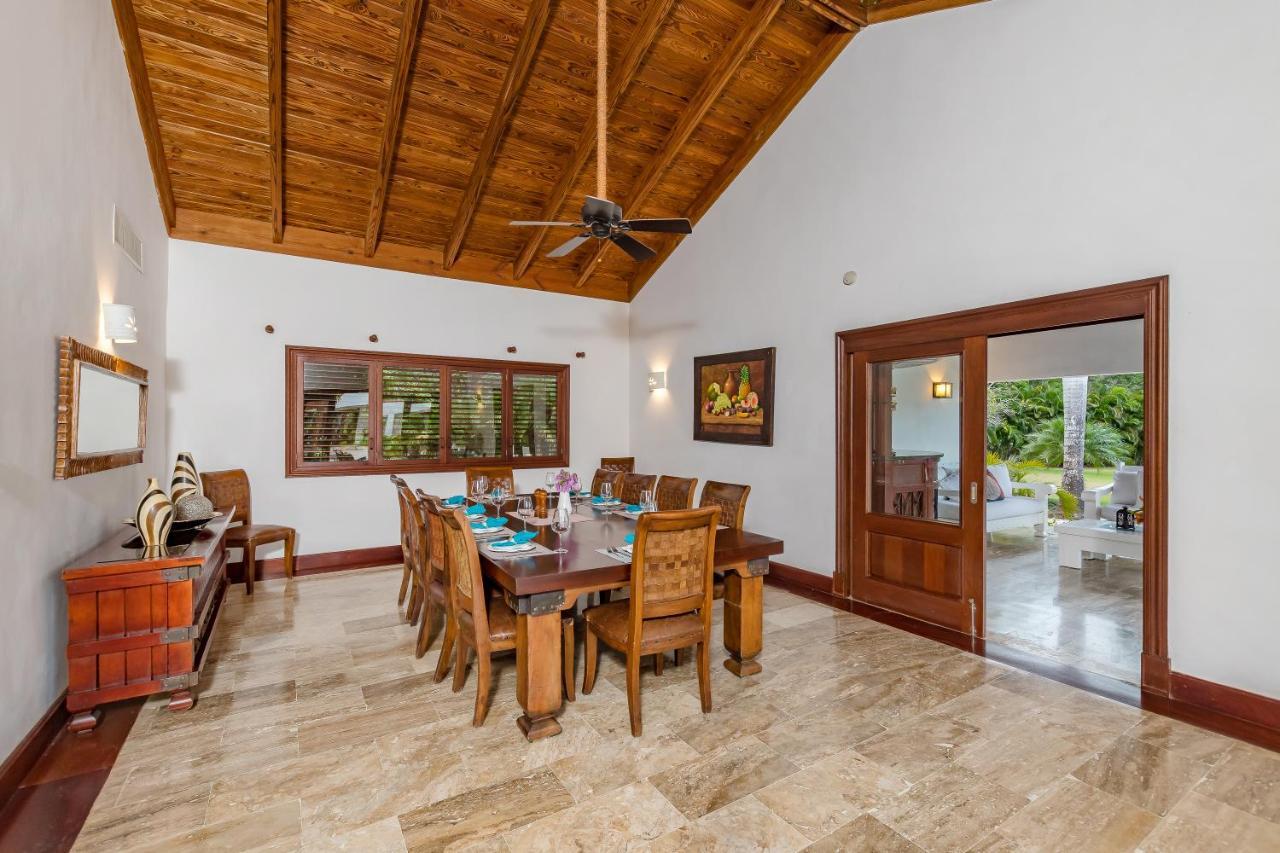 Luxury - Private Paradise At