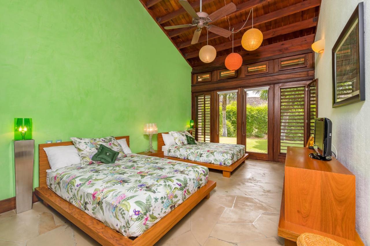 Villa Luxury - Private Paradise At