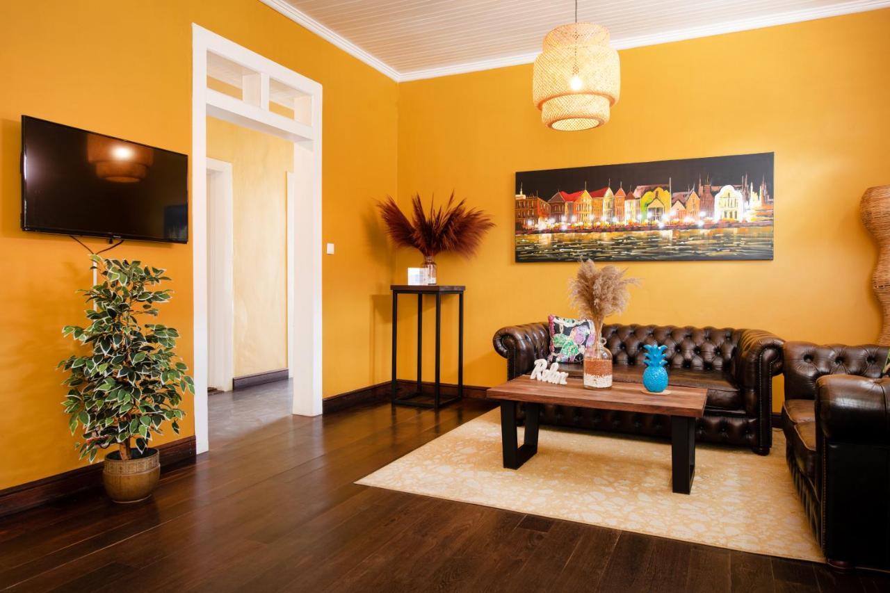 Amalie & Curiel Hotel