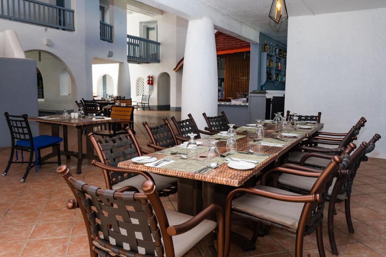 Hotel Jolly Antigua 3*