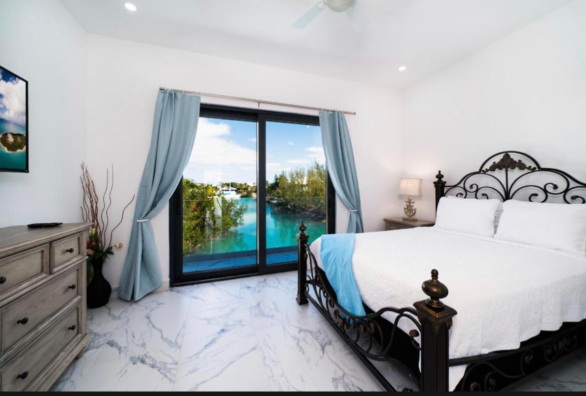 Aqua Divina Resort