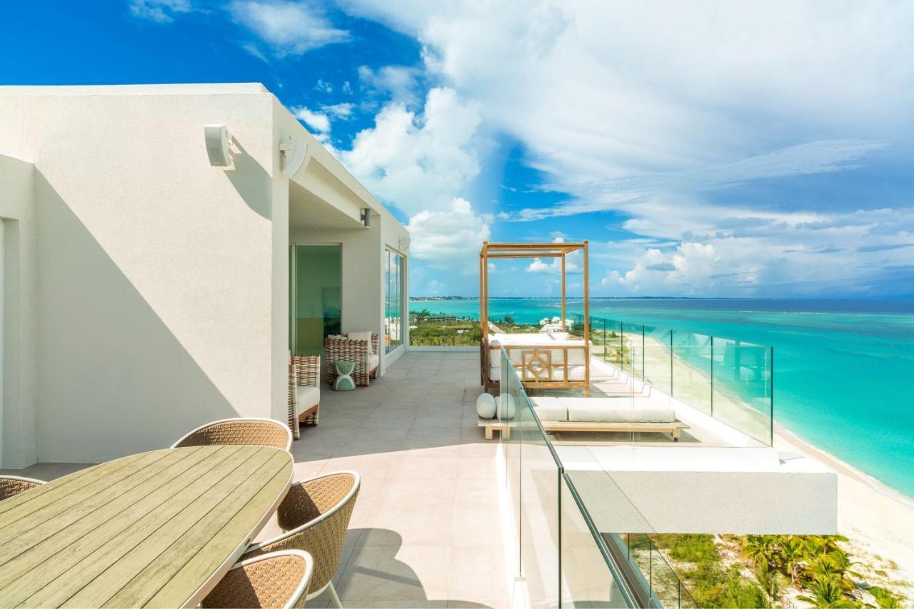 The Ritz-carlton Residences, Turks & Caicos 5*
