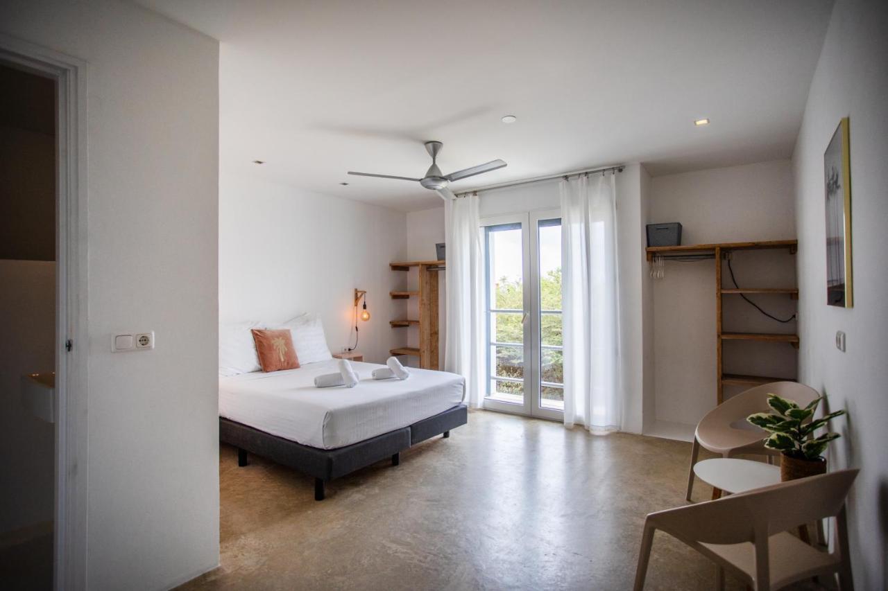 Bed & Breakfast Boutique & Jt Curacao 4*
