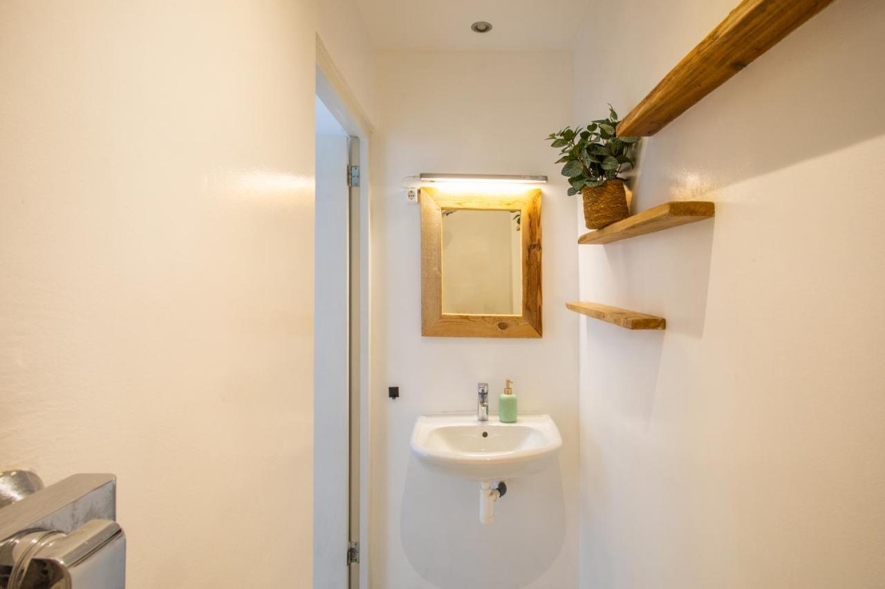 Boutique & Jt Curacao Bed & Breakfast 4*