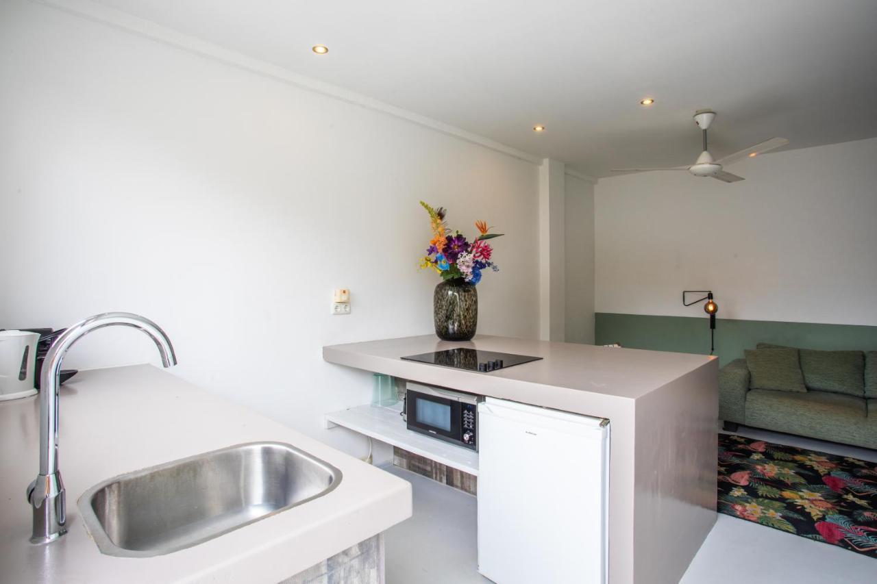 Boutique & Jt Curacao Bed & Breakfast 4*