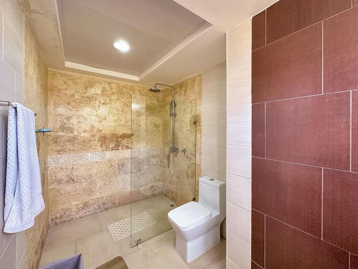 Beautiful 2 Bedroom With Bbq Apartment *