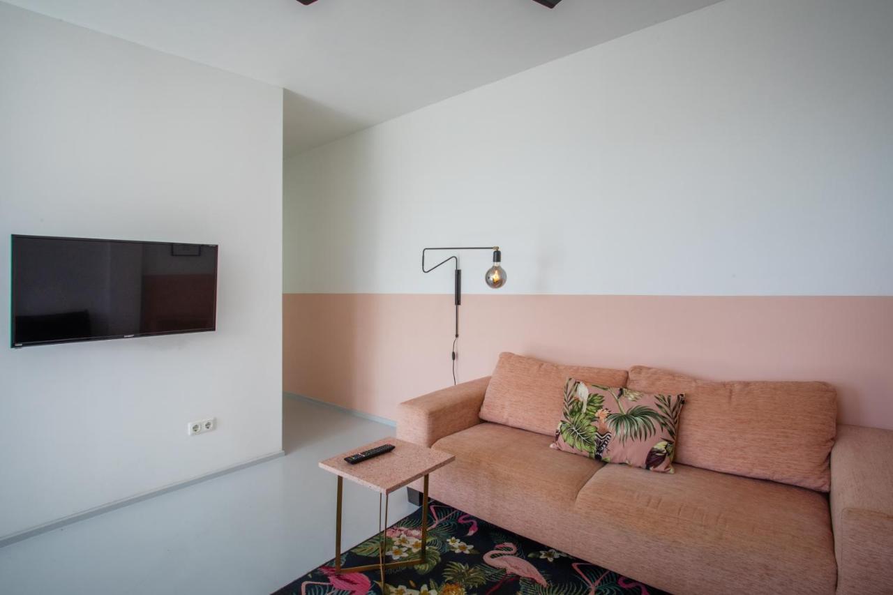 Bed & Breakfast Boutique & Jt Curacao