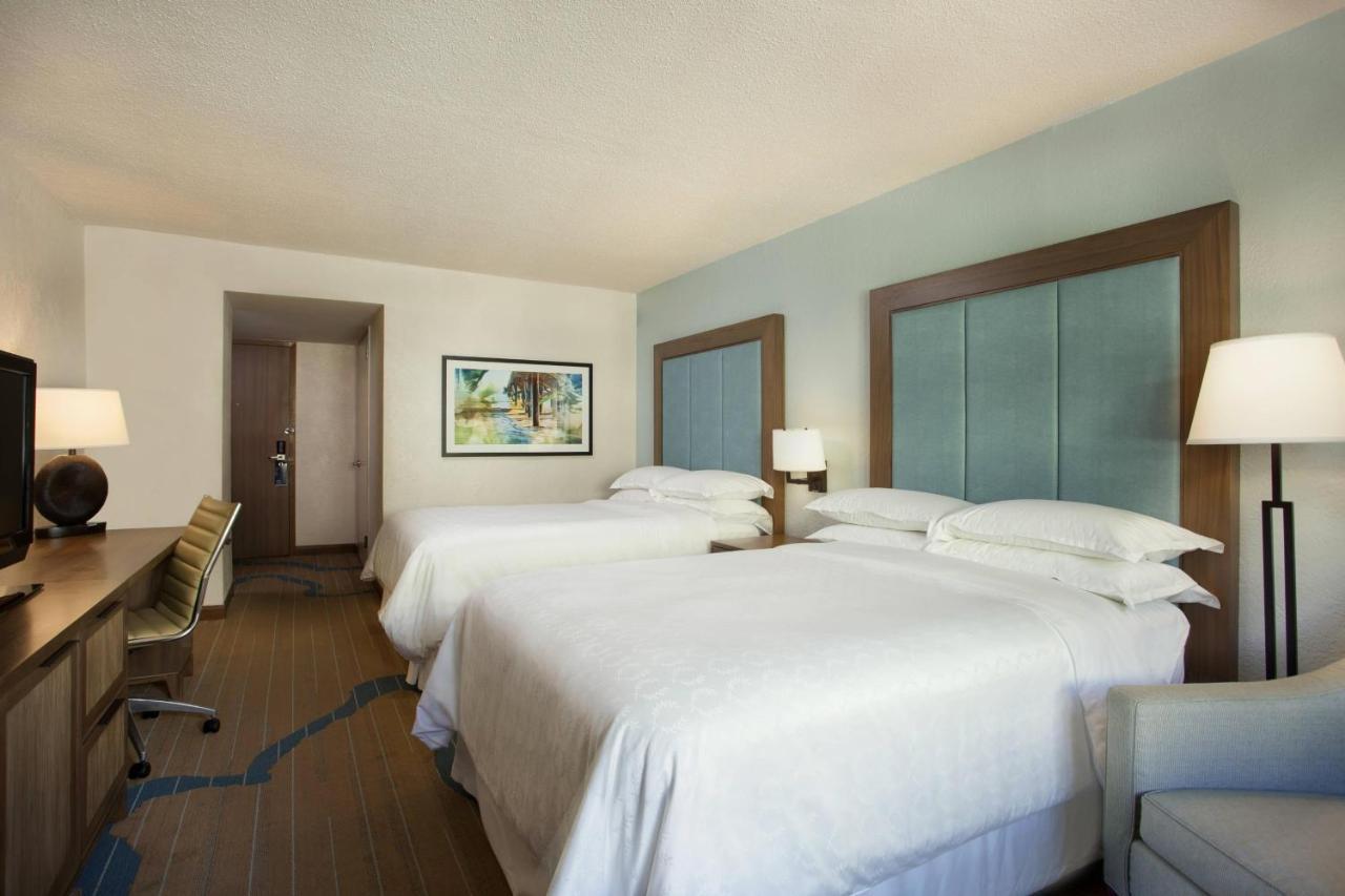 Hotel Rumbao, A Tribute Portfolio 4*