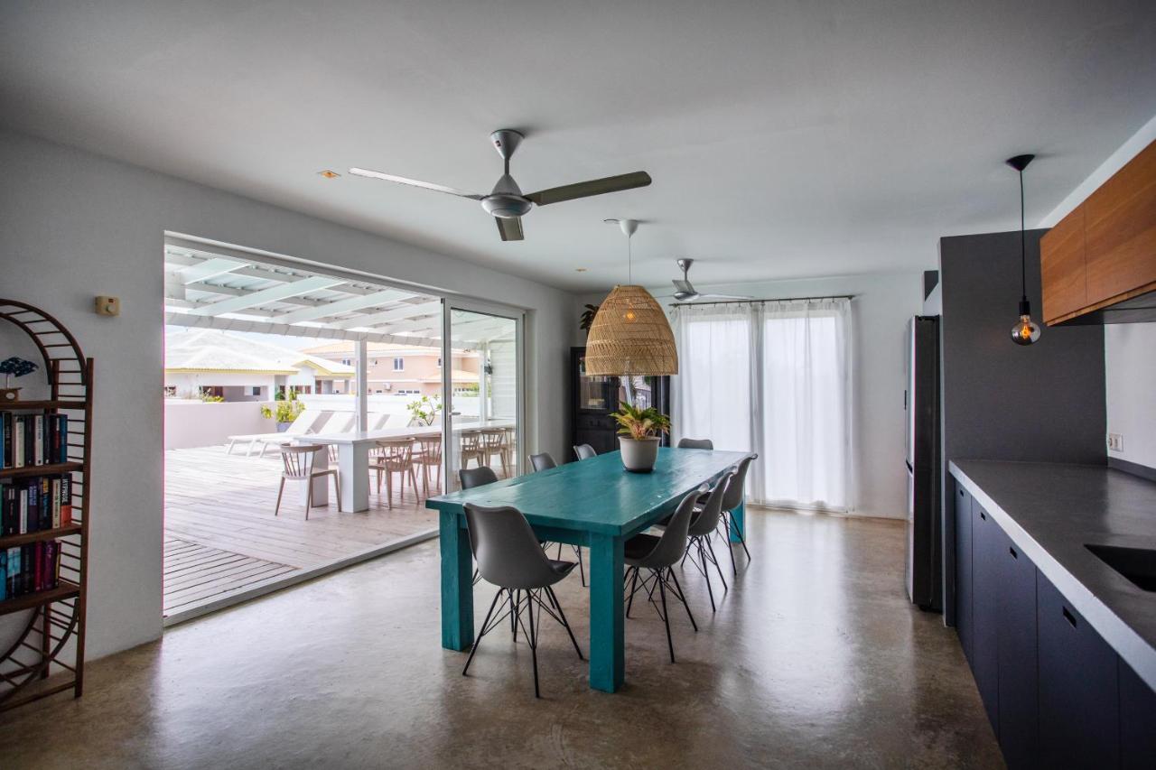 Boutique & Jt Curacao Willemstad