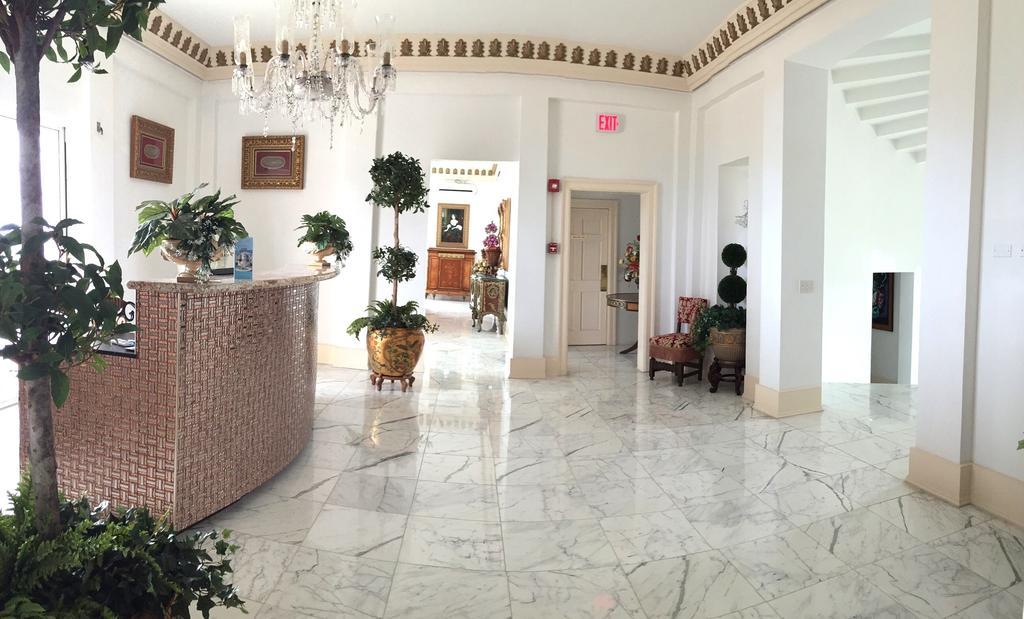 Hotel Ocean West Boutique Nassau