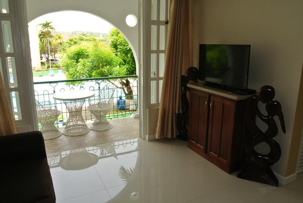 Apartment Beach One Bedroom 13 *