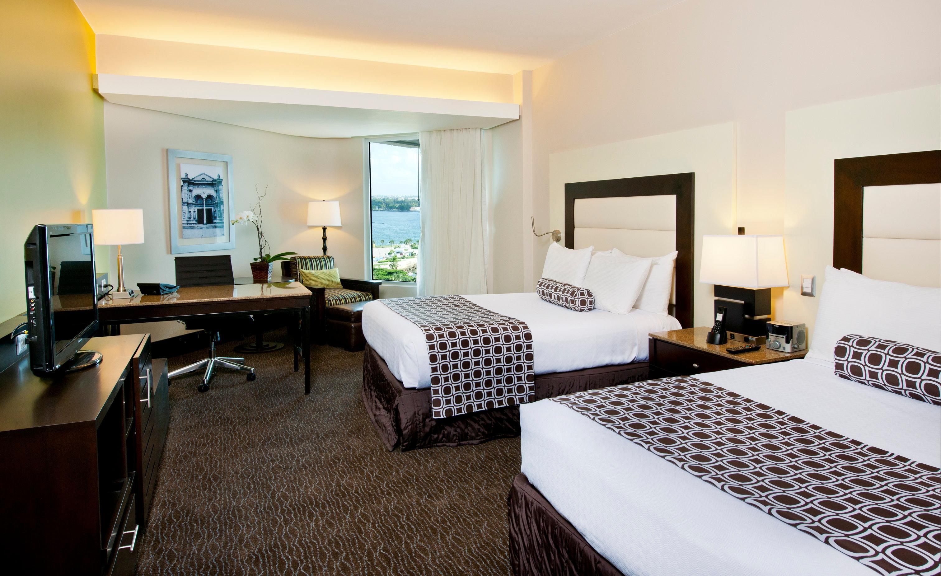 Crowne Plaza By Ihg Hotel 5*