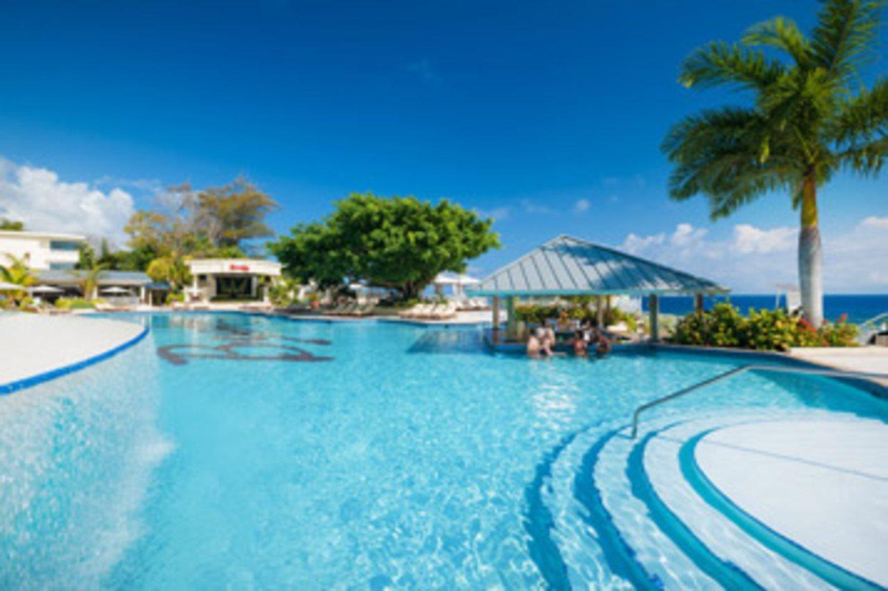 Beaches Hotel