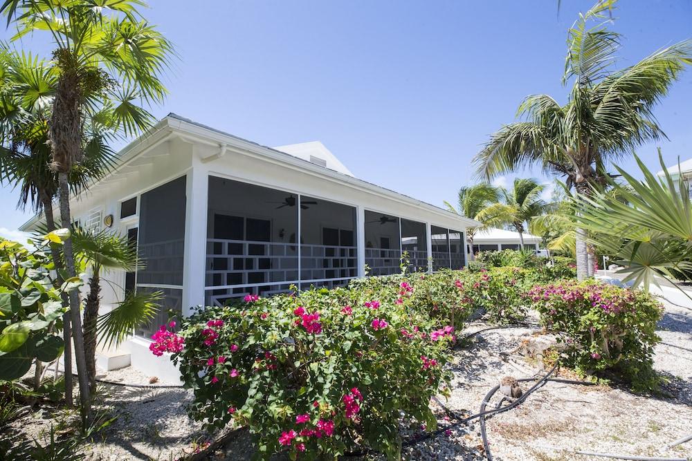 Ports Of Call 3* Grace Bay