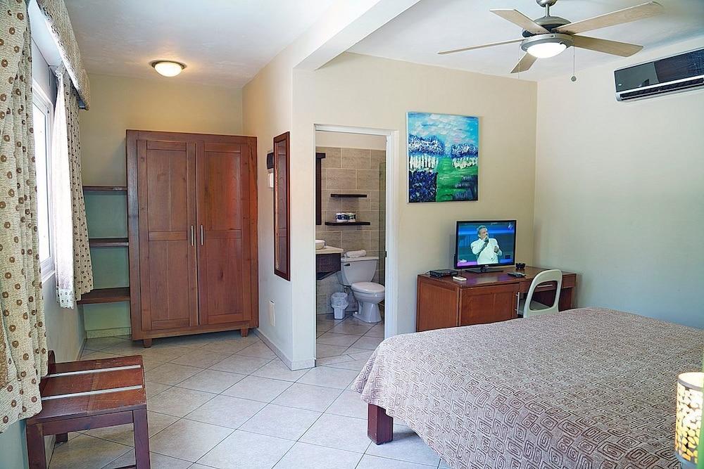New Garden Hotel 4*